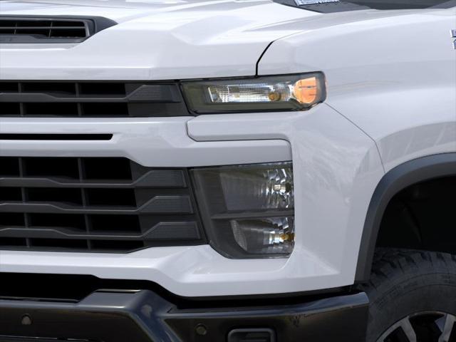2025 Chevrolet Silverado 2500HD 4WD Crew Cab Standard Bed Custom