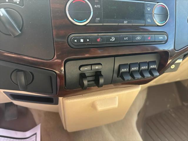 2010 Ford F-250 Lariat 4WD Crew Cab 6.75' Box