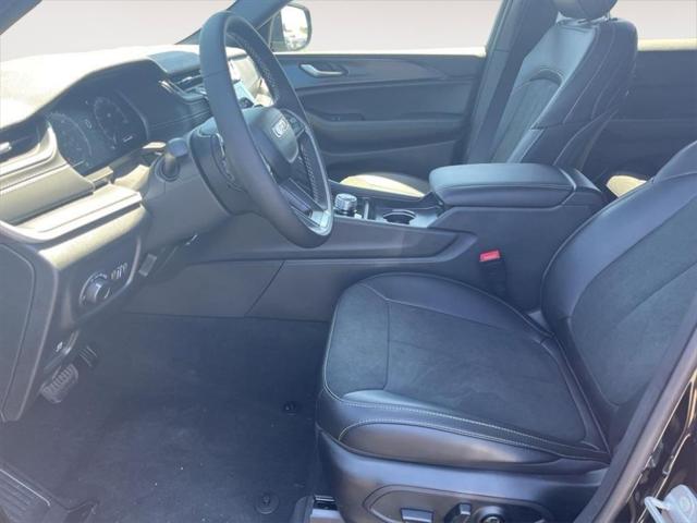 2025 Jeep Grand Cherokee L Altitude X 4x4