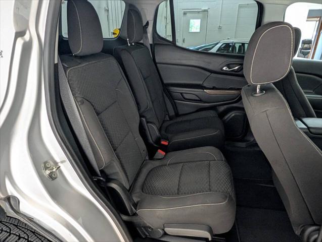 2018 GMC Acadia SLE-2