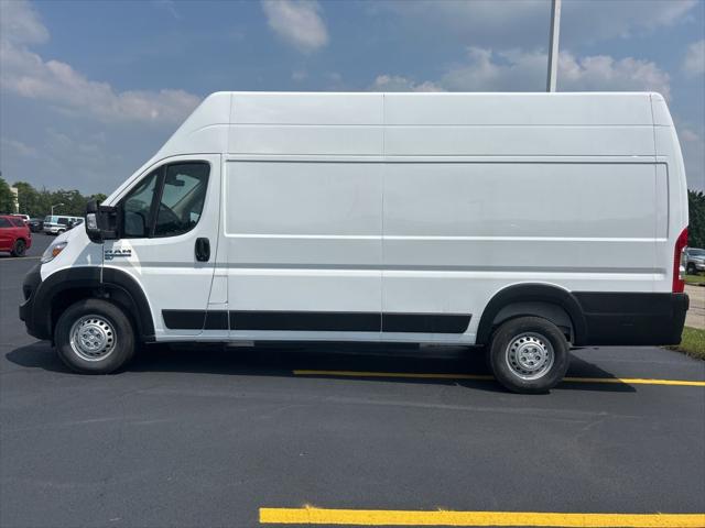 2025 Ram ProMaster Step Van Super High Roof 159" WB EXT
