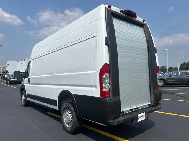 2025 Ram ProMaster Step Van Super High Roof 159" WB EXT