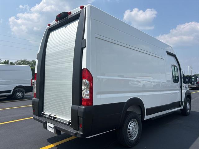 2025 Ram ProMaster Step Van Super High Roof 159" WB EXT
