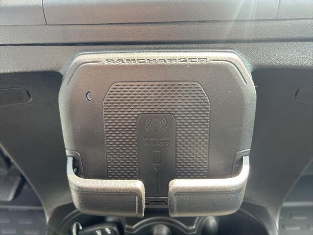 2025 Ram ProMaster Step Van Super High Roof 159" WB EXT