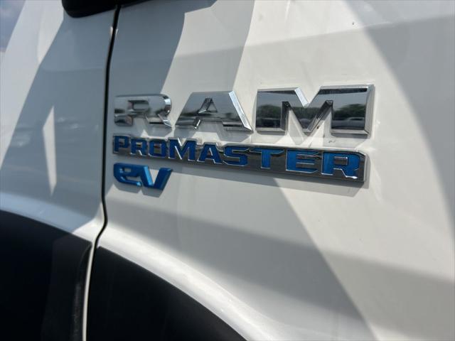 2025 Ram ProMaster Step Van Super High Roof 159" WB EXT
