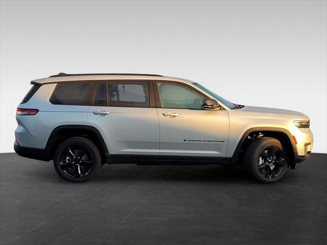 2025 Jeep Grand Cherokee L Altitude X 4x2