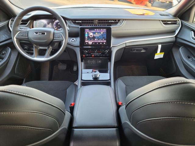 2025 Jeep Grand Cherokee L Altitude X 4x2