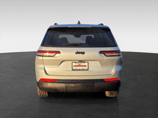 2025 Jeep Grand Cherokee L Altitude X 4x2