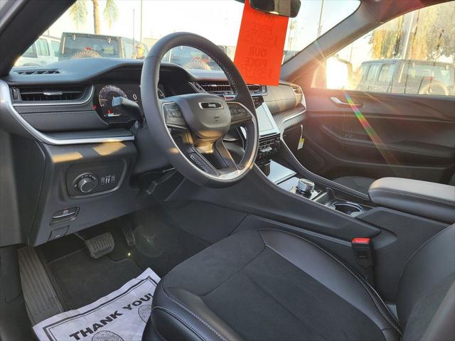 2025 Jeep Grand Cherokee L Altitude X 4x2