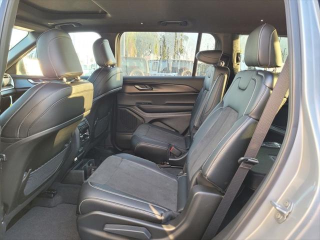2025 Jeep Grand Cherokee L Altitude X 4x2