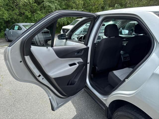 2022 Chevrolet Equinox AWD LS