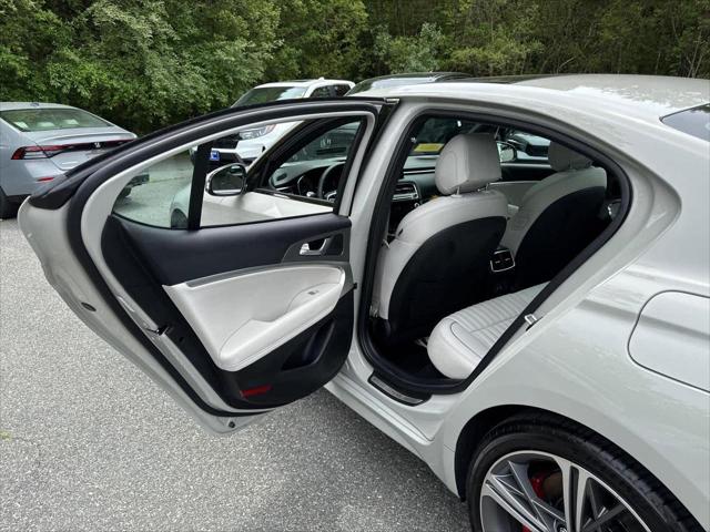 2025 Genesis G70 2.5T AWD