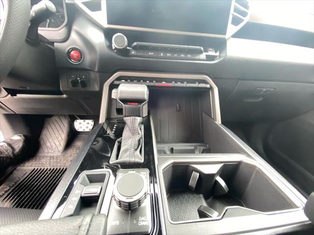2025 Toyota Tundra SR5 4WD