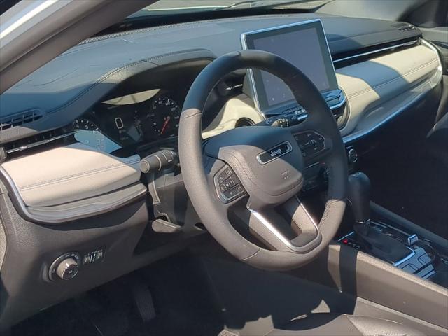 2025 Jeep Compass COMPASS LIMITED 4X4
