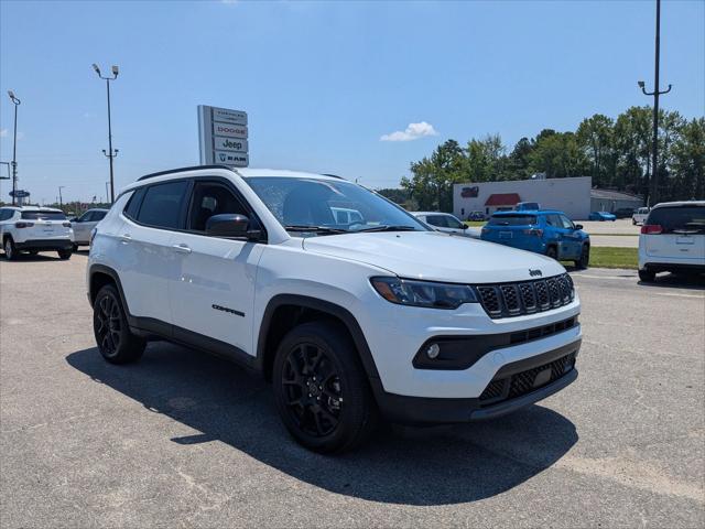 2025 Jeep Compass COMPASS LATITUDE 4X4