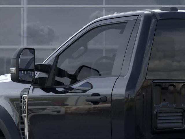 2025 Ford 600 XL
