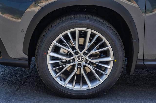 2025 Lexus NX 350h Luxury