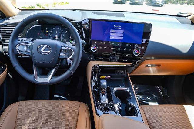 2025 Lexus NX 350h Luxury