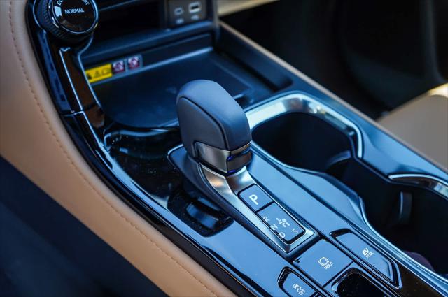 2025 Lexus NX 350h Luxury