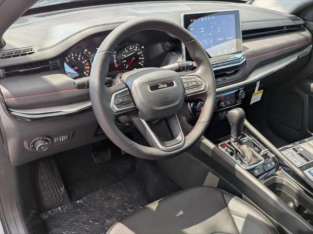 2025 Jeep Compass COMPASS TRAILHAWK 4X4