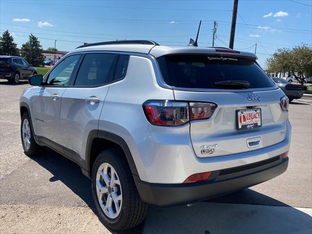 2025 Jeep Compass COMPASS LATITUDE 4X4 2025 Jeep Compass COMPASS LATITUDE 4X4