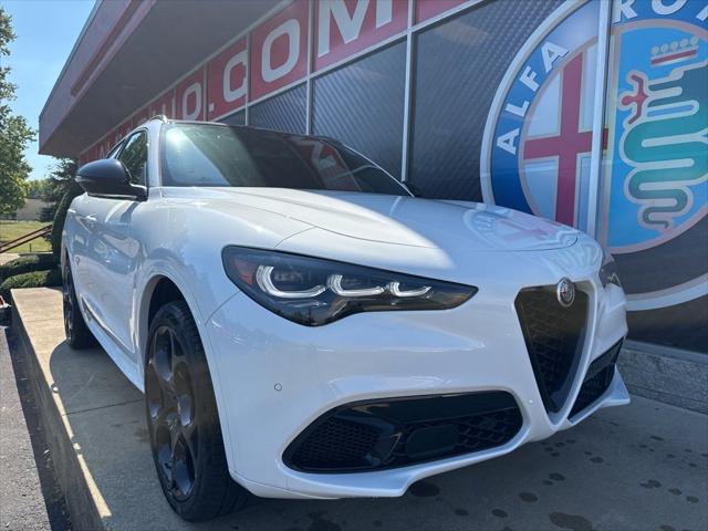 2025 Alfa Romeo Stelvio STELVIO TRIBUTO ITALIANO AWD 2025 Alfa Romeo Stelvio STELVIO TRIBUTO ITALIANO AWD