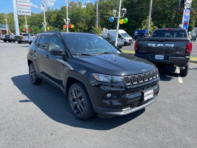 2025 Jeep Compass COMPASS LIMITED 4X4