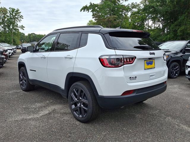 2025 Jeep Compass COMPASS LIMITED 4X4