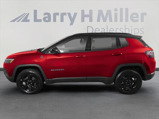 2025 Jeep Compass COMPASS TRAILHAWK 4X4