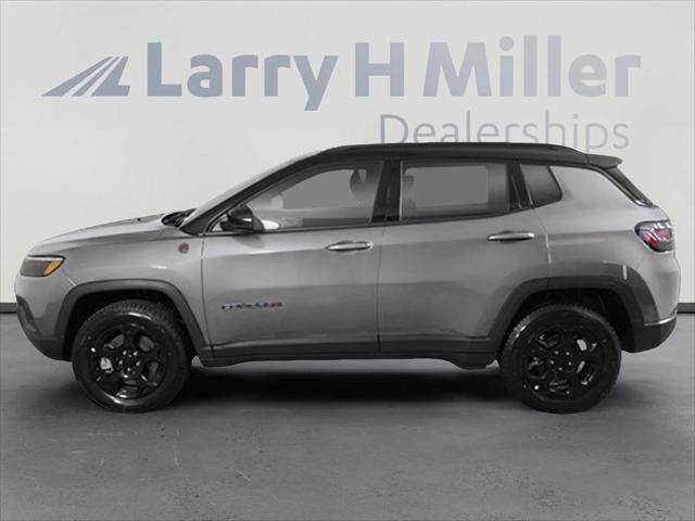 2025 Jeep Compass COMPASS TRAILHAWK 4X4