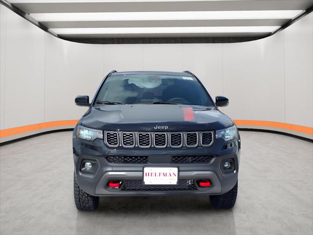 2025 Jeep Compass COMPASS TRAILHAWK 4X4
