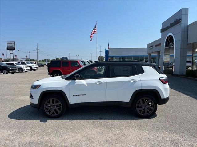 2025 Jeep Compass COMPASS LIMITED 4X4