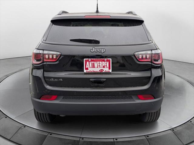 2025 Jeep Compass COMPASS LIMITED 4X4