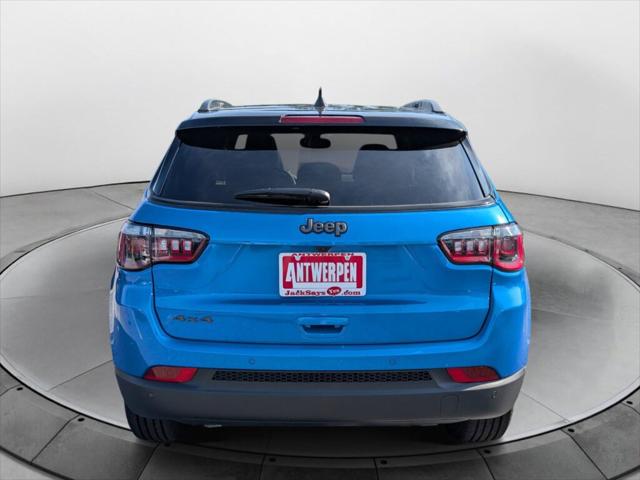 2025 Jeep Compass COMPASS LIMITED 4X4
