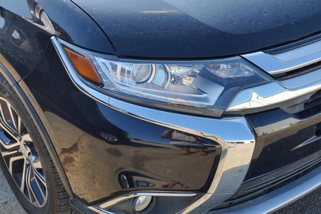 2017 Mitsubishi Outlander SE