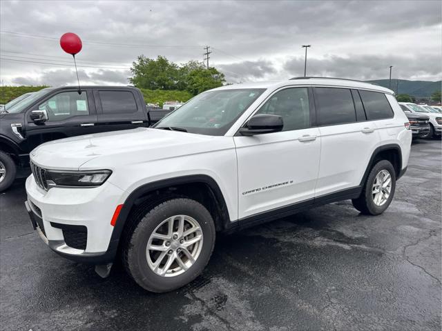2023 Jeep Grand Cherokee L Laredo 4x4