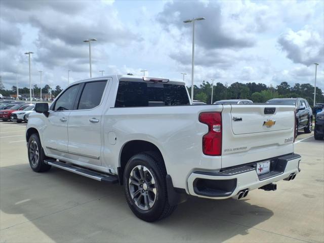 2022 Chevrolet Silverado 1500 4WD Crew Cab Short Bed High Country