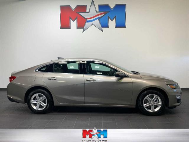 2022 Chevrolet Malibu FWD 1FL
