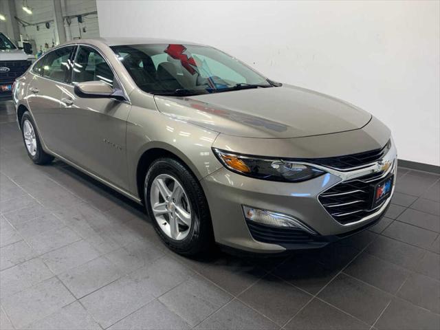 2022 Chevrolet Malibu FWD 1FL