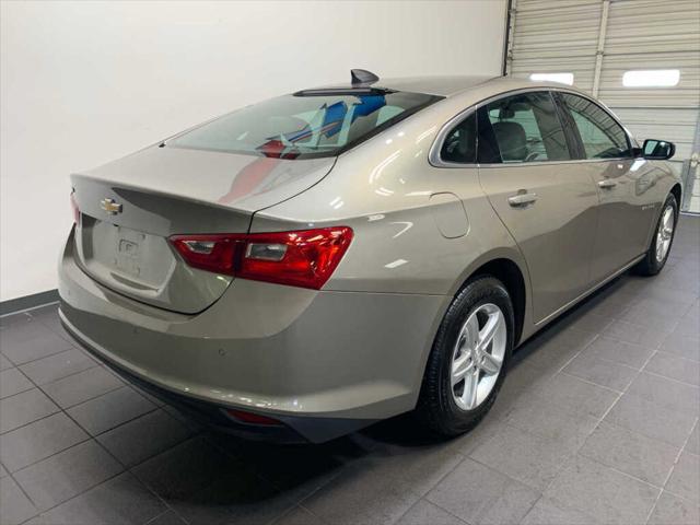 2022 Chevrolet Malibu FWD 1FL