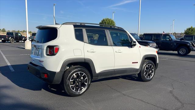 2023 Jeep Renegade Trailhawk 4x4