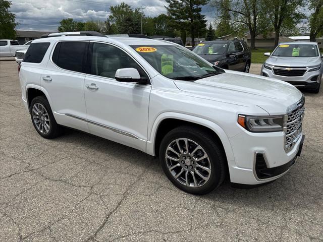 2023 GMC Acadia AWD Denali
