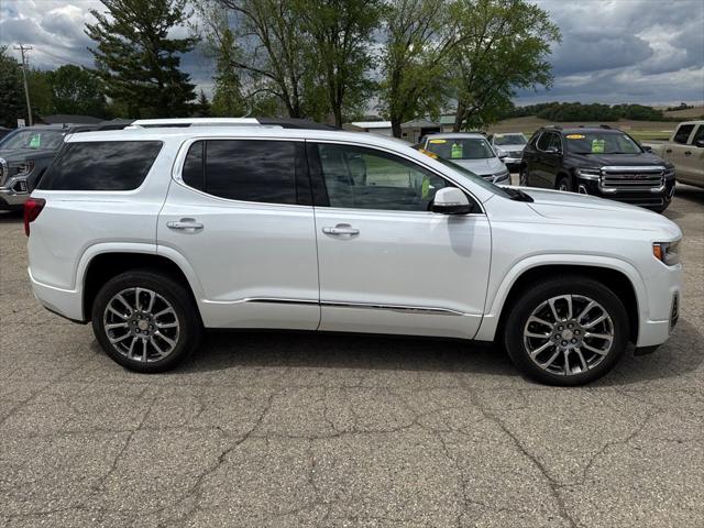 2023 GMC Acadia AWD Denali
