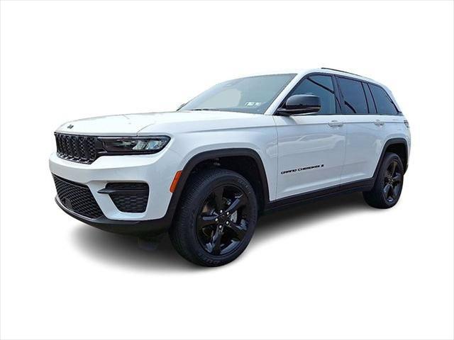 2023 Jeep Grand Cherokee Altitude 4x4 2023 Jeep Grand Cherokee Altitude 4x4