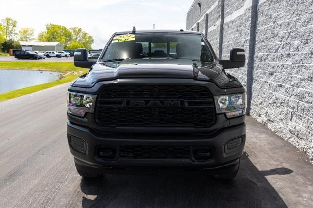 2024 RAM 2500 Tradesman Crew Cab 4x4 8 Box