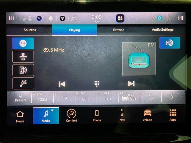 2023 Jeep Grand Cherokee L Limited 4x4 2023 Jeep Grand Cherokee L Limited 4x4