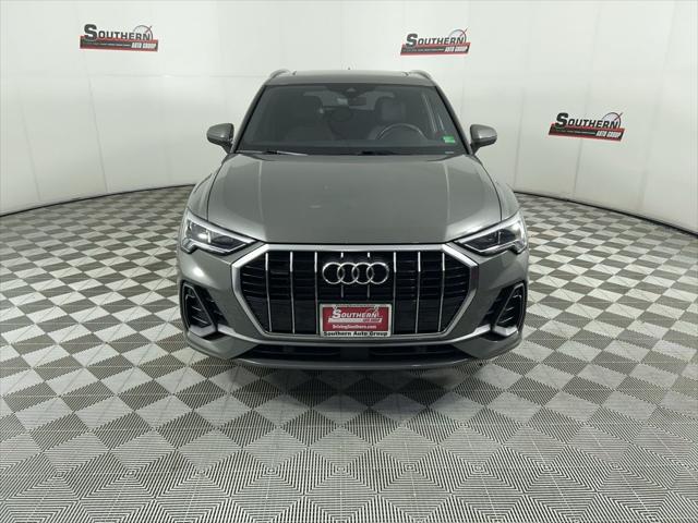 2022 Audi Q3 Premium Plus 45 TFSI S line quattro Tiptronic