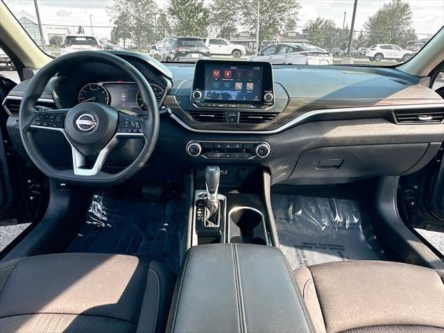 2024 Nissan Altima SV FWD