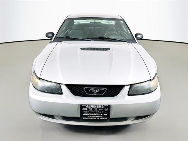 2001 Ford Mustang V6