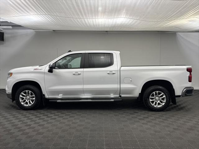 2023 Chevrolet Silverado 1500 4WD Crew Cab Standard Bed LT